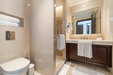 Apartament de vânzare în Downtown Dubai (Downtown Burj Dubai), Dubai, EAU 2 dormitoare, 147 mp.  №696175 - poză 17