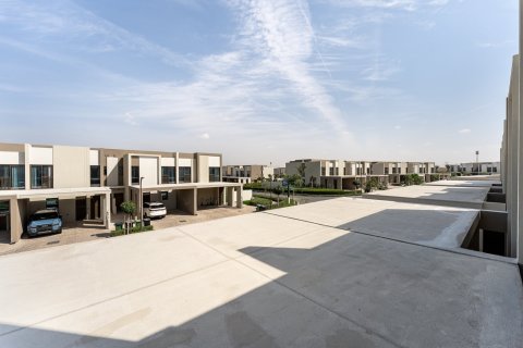 Dubai, BAE’de satılık sıra ev 4 yatak odası, 248 m&sup2; No 696173 - fotoğraf 25