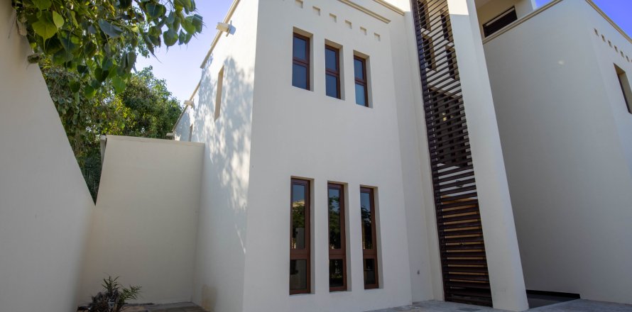 Rekkehus i Mina Al Arab, Ras Al Khaimah, Emiratene 4 soverom, 586 kvm nr. 656917