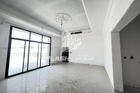 Villa te koop in Al Dhait, Ras Al Khaimah, VAE 4 slaapkamers, 1115 vr.m., nr 656916 - foto 4
