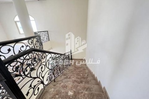 Vila u gradu Al Qusaidat, Ras Al Khaimah, UAE 6 spavaće sobe, 1365 m2 Br. 656913 - Slika 22