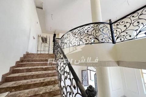 Vila u gradu Al Qusaidat, Ras Al Khaimah, UAE 6 spavaće sobe, 1365 m2 Br. 656913 - Slika 28