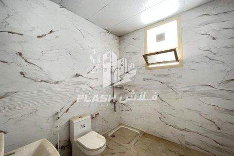 Vila u gradu Al Qusaidat, Ras Al Khaimah, UAE 6 spavaće sobe, 1365 m2 Br. 656913 - Slika 15