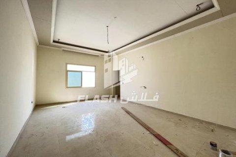 Vila u gradu Al Qusaidat, Ras Al Khaimah, UAE 6 spavaće sobe, 1365 m2 Br. 656913 - Slika 16