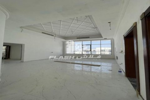 Villa te koop in Al Dhait, Ras Al Khaimah, VAE 5 slaapkamers, 929 vr.m., nr 656914 - foto 4