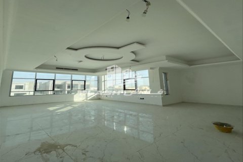 Villa te koop in Al Dhait, Ras Al Khaimah, VAE 5 slaapkamers, 929 vr.m., nr 656914 - foto 9