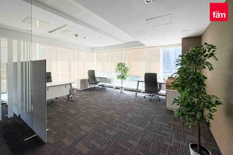 Pejabat di Dubai, UAE 51.1 meter persegi № 640494 - foto 6