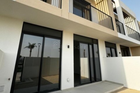 Vila v Dubai South (Dubai World Central), Dubai, SAE 3 ložnice, 138 m² Č.: 686323 - fotografie 3