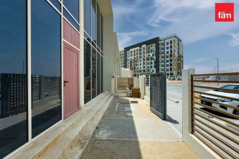 Townhouse in Dubai, UAE 3 bedrooms, 106.9 sq.m. № 629290 - photo 30
