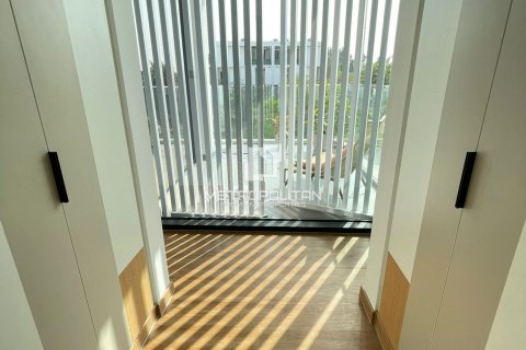 Villa te koop in Al Barari, Dubai, VAE 5 slaapkamers, 442 vr.m., nr 663663 - foto 8