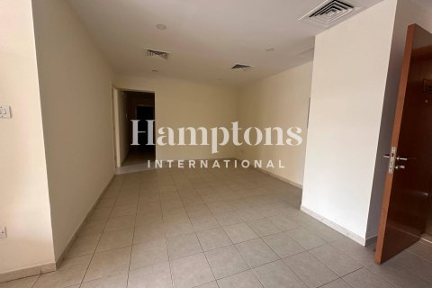 Appartement te huur in Greens, Dubai, VAE 3 slaapkamers, 155.26971293 vr.m., nr 651391 - foto 8