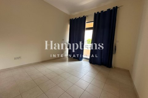 Appartement te huur in Greens, Dubai, VAE 3 slaapkamers, 155.26971293 vr.m., nr 651391 - foto 2