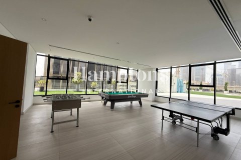 Huoneisto Business Bay, Dubai, Arabiemiraatit 3 makuuhuonetta, 144.27835900 m2 № 651390 - kuva 7