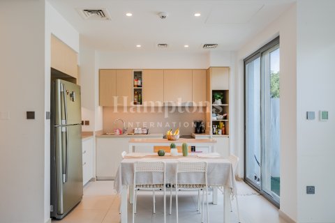 Townhouse sa Arabian Ranches 3, Dubai, UAE 3 silid-tulugan, 180.23182000 sq.m. № 651375 - larawan 5