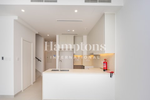 Villa para arrendamento em Dubai South (Dubai World Central), Dubai, EAU 3 quartos, 190.54405300 m2 № 651376 - foto 10