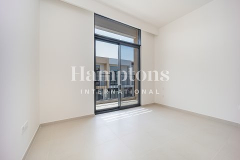 Villa para arrendamento em Dubai South (Dubai World Central), Dubai, EAU 3 quartos, 190.54405300 m2 № 651376 - foto 15