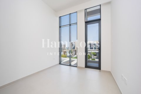 Villa para arrendamento em Dubai South (Dubai World Central), Dubai, EAU 3 quartos, 190.54405300 m2 № 651376 - foto 24