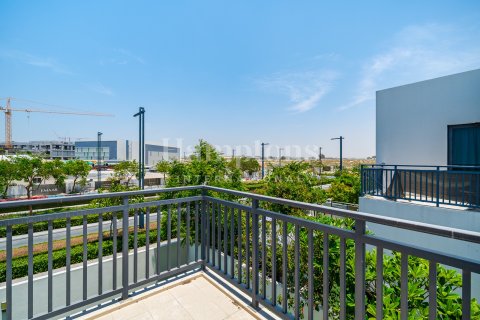 Townhouse in Dubai Hills Estate, Dubai, UAE 4 bedrooms, 326.04029141 sq.m. № 657021 - photo 17