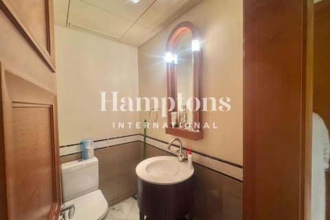 Apartament de închiriat în Burj Khalifa, Dubai, EAU 1 dormitor, 76.73973606 mp.  №657020 - poză 1