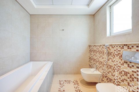Вилла Jumeirah Park, Дубай, БАӘ-да 4 жатын бөлмелер, 1075 м² № 635426 - фото 17