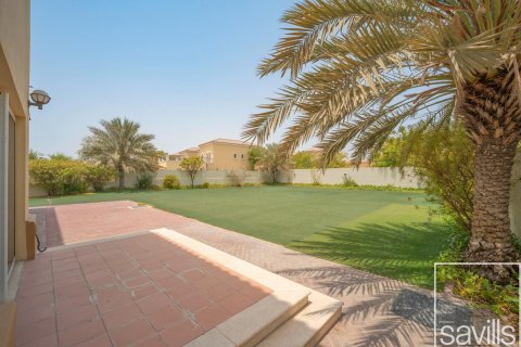 Вилла Jumeirah Park, Дубай, БАӘ-да 4 жатын бөлмелер, 1075 м² № 635426 - фото 24