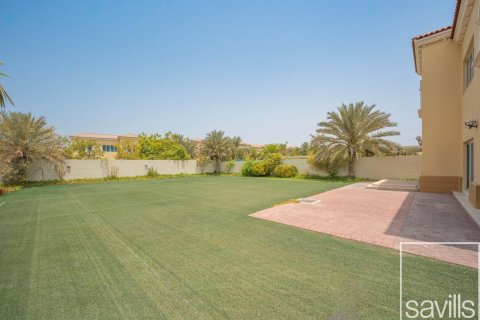 Вилла Jumeirah Park, Дубай, БАӘ-да 4 жатын бөлмелер, 1075 м² № 635426 - фото 23