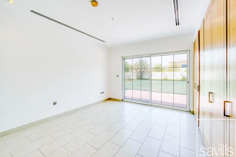 Вилла Jumeirah Park, Дубай, БАӘ-да 4 жатын бөлмелер, 1075 м² № 635426 - фото 7