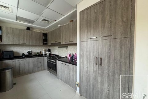 阿联酋 Dubai Dubai Sports City 待租 : 4 卧, 251 平方米 , 编号635429 - 照片 9