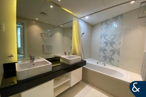 Üürile anda korter asukohaga Business Bay, Dubai, AÜE: 1 magamistoaga, 90 m² Nr 668079 - pilt 17