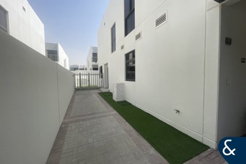 Villa sa DAMAC Hills (Akoya by DAMAC), Dubai, UAE 3 silid-tulugan, 175 sq.m. № 668075 - larawan 4
