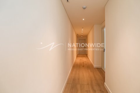Apartment in Abu Dhabi, UAE 3 bedrooms, 291 sq.m. № 656940 - photo 5