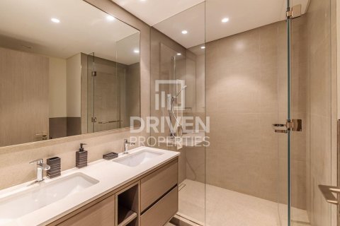 Apartament në Downtown Dubai (Downtown Burj Dubai), Dubai, Emiratet e Bashkuara Arabe 2 dhoma gjumi, 112.6 m2. № 746963 - Foto 18