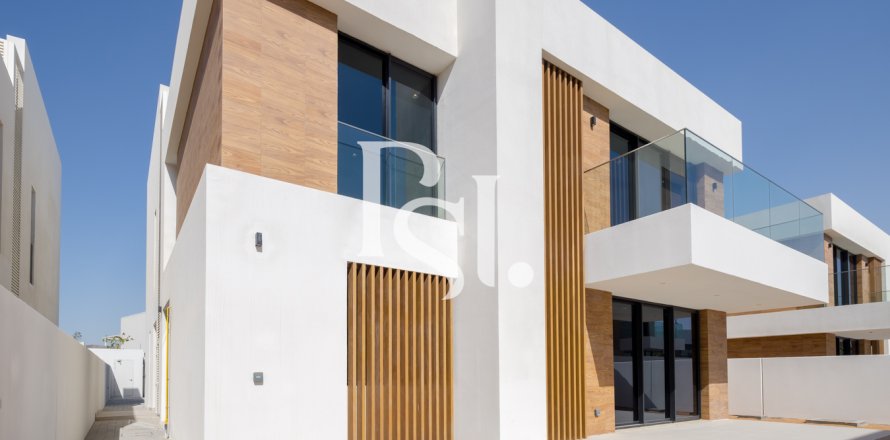 Villa en Saadiyat Island, Abu Dhabi, EAU 4 dormitorios, 538 m² № 717437