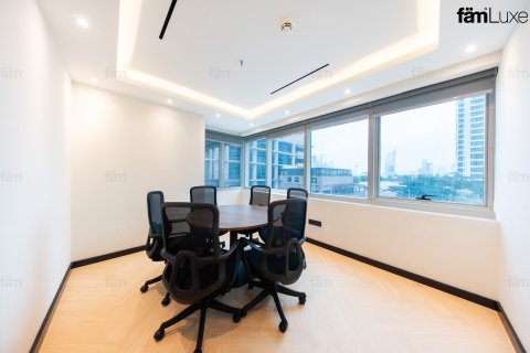 Office in Dubai, UAE 151.1 sq.m. № 679730 - photo 8
