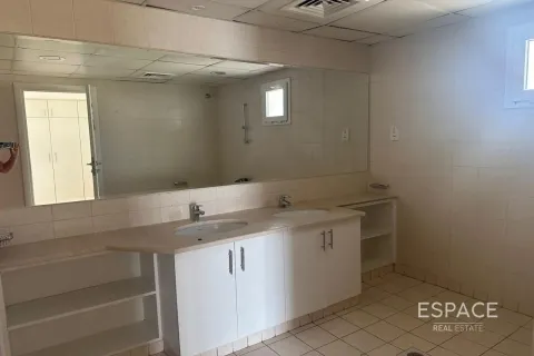 Willa do wynajęcia w Meadows, Dubai, ZEA 6 sypialnie, 457 mkw., nr 661152 - zdjęcie 16