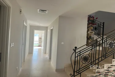 Willa do wynajęcia w Meadows, Dubai, ZEA 6 sypialnie, 457 mkw., nr 661152 - zdjęcie 9