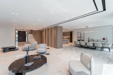 Vila v Palm Jumeirah, Dubai, SAE 5 spální, 492 m2 č. 661147 - Fotografia 3