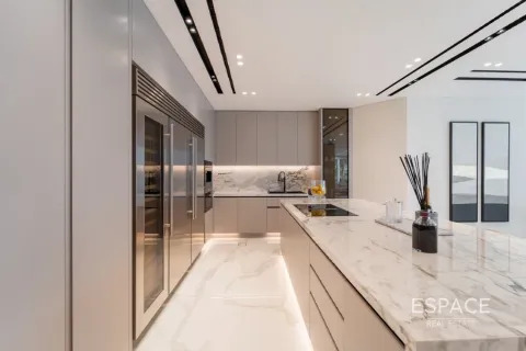 Vila v Palm Jumeirah, Dubai, SAE 5 spální, 492 m2 č. 661147 - Fotografia 6