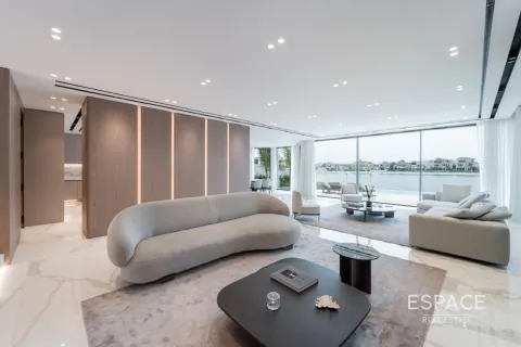 Vila v Palm Jumeirah, Dubai, SAE 5 spální, 492 m2 č. 661147 - Fotografia 2