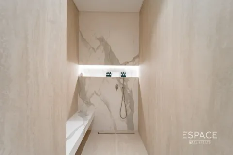 Vila v Palm Jumeirah, Dubai, SAE 5 spální, 492 m2 č. 661147 - Fotografia 7