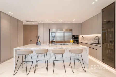 Vila v Palm Jumeirah, Dubai, SAE 5 spální, 492 m2 č. 661147 - Fotografia 5