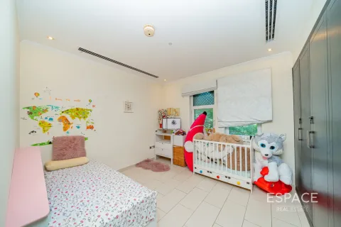 Vilë në Jumeirah Park, Dubai, Emiratet e Bashkuara Arabe 3 dhoma gjumi, 337 m2. № 661153 - Foto 12