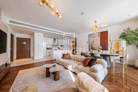 Apartment in City Walk, Dubai, UAE 2 bedrooms, 174.38 sq.m. № 744496