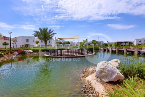 خانه شهری برای فروش در  Al Ghadeer، Abu Dhabi، امارات متحده عربی  2 خوابه ، 184.9 متر مربع ، شماره 715478 - تصویر 2