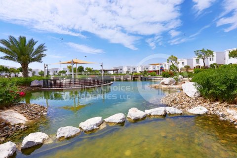 خانه شهری برای فروش در  Al Ghadeer، Abu Dhabi، امارات متحده عربی  2 خوابه ، 184.9 متر مربع ، شماره 715478 - تصویر 4