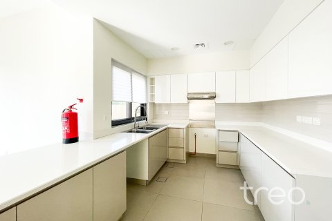 Σπίτι σε Dubai Hills Estate, ΗΑΕ 4 υπνοδωμάτια, 228.63 τ.μ. Αρ. 733168 - φωτογραφία 6