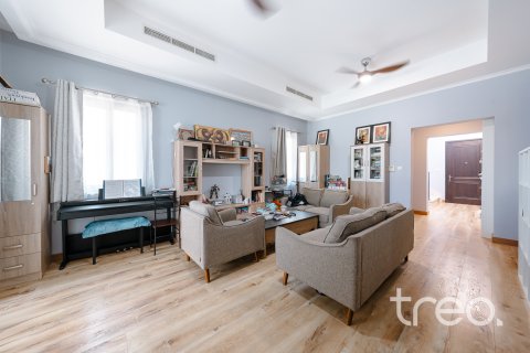 Vila u gradu Arabian Ranches 2, Dubai, UAE 3 spavaće sobe, 293.95 m2 Br. 733167 - Slika 6