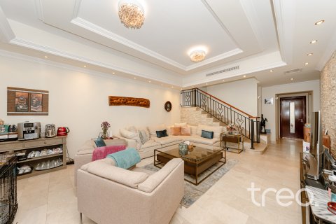 Müüa villa asukohaga Arabian Ranches, Dubai, AÜE: 3 magamistoaga, 222.97 m² Nr 733171 - pilt 7