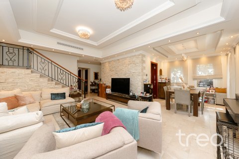 Müüa villa asukohaga Arabian Ranches, Dubai, AÜE: 3 magamistoaga, 222.97 m² Nr 733171 - pilt 6