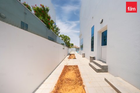 Vilë në Al Barsha, Dubai, Emiratet e Bashkuara Arabe 5 dhoma gjumi, 979.2 m2. № 726646 - Foto 21